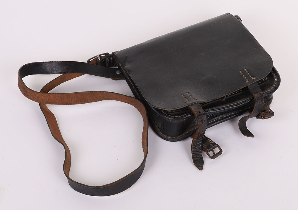 #177 – WW2 GERMAN WEHRMACHT PIONEERS BLACK ERSATZ LEATHER TOOL KIT POUCH W/ SHOULDER STRAP