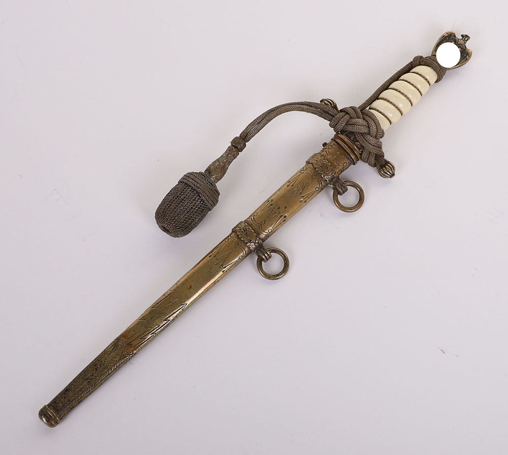 #231 – THIRD REICH KRIEGSMARINE OFFICERS DRESS DAGGER BY CARL EICKHORN SOLINGEN