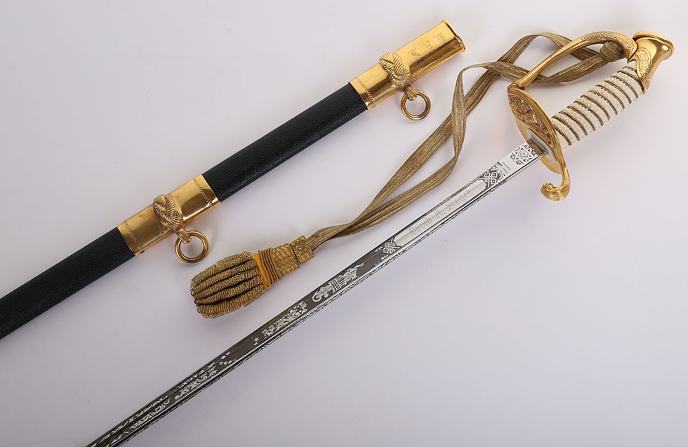 #357 – US NAVAL OFFICERS SWORD