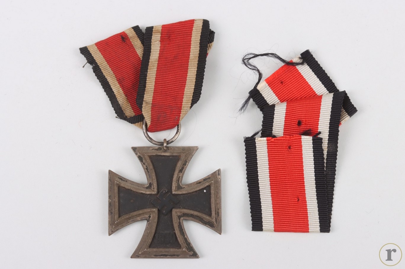 #74-1337 – 1939 Iron Cross 2nd Class maker marked ’25’ Arbeitsgemeinschaft Hanau