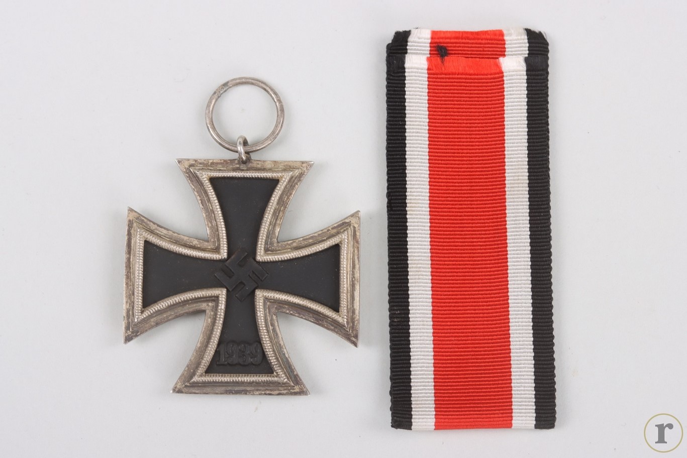 #74-1349 – 1939 Iron Cross 2nd Class round 3