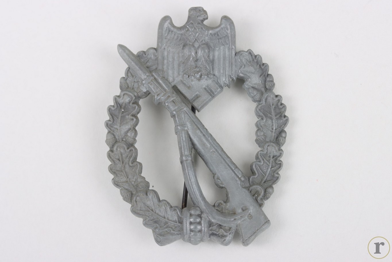 #74-1390 – Infantry Assault Badge in Silver ‘AS in Triangle’