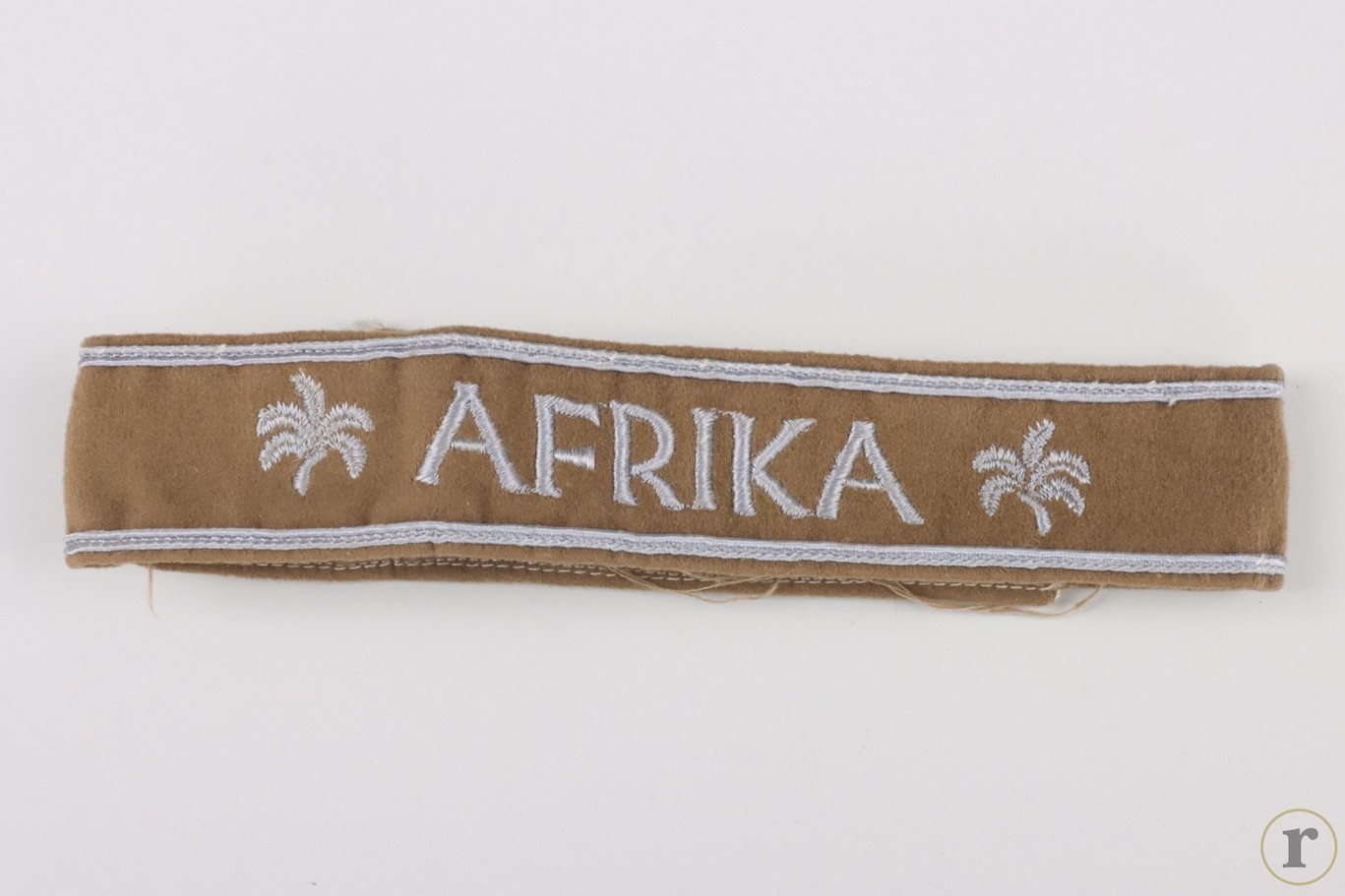 #74-1539 – Afrika cuff title