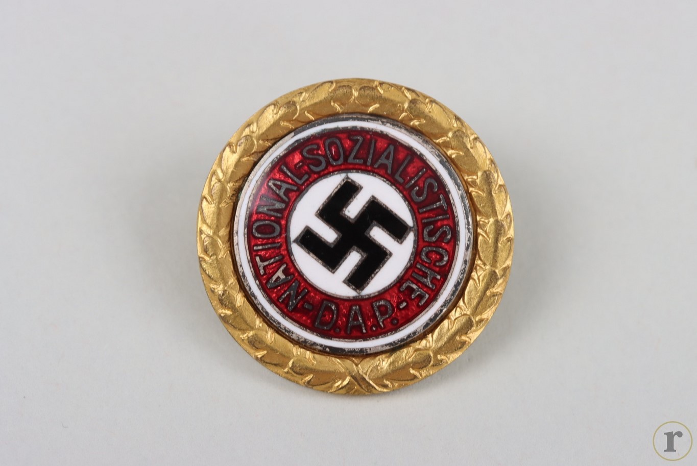 #74-1599 – NSDAP Golden Party Badge ‘52358’ – small type (Deschler)