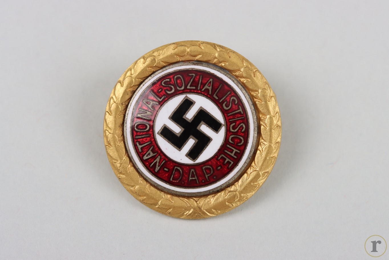 #74-1602 – NSDAP Golden Party Badge ‘83900’ – small type (Deschler)