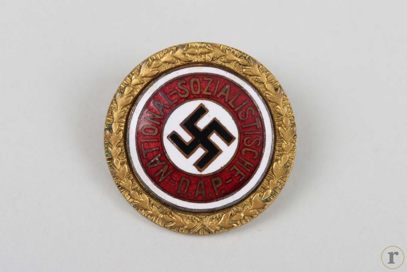 #74-1603 – NSDAP Golden Party Badge ‘42840’ – small type (Fuess)