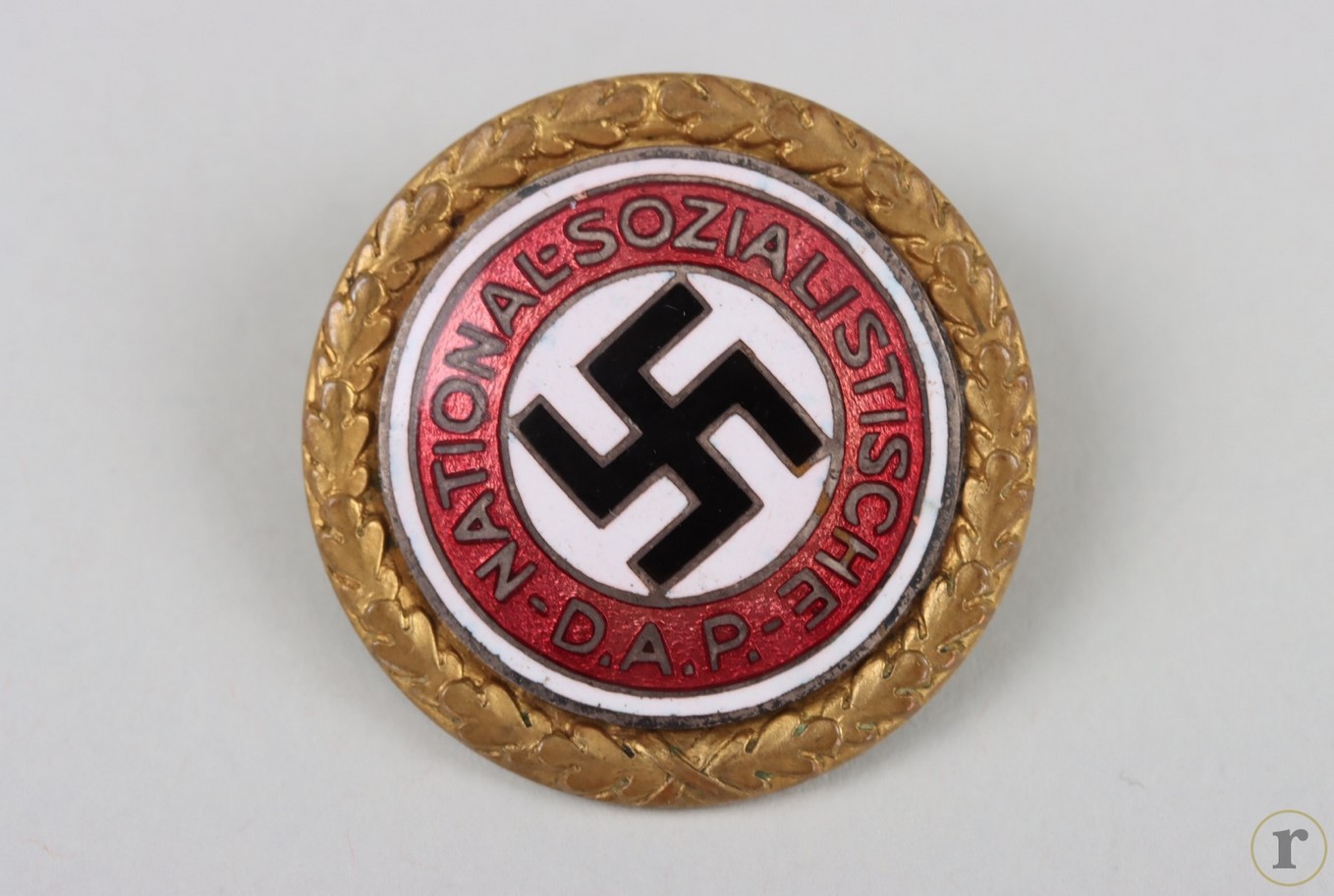 #74-1609 – NSDAP Golden Party Badge ‘63860’ – large type (Deschler)