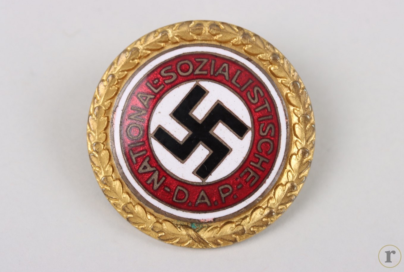 #74-1610 – NSDAP Golden Party Badge ‘8240’ – large type (Deschler)