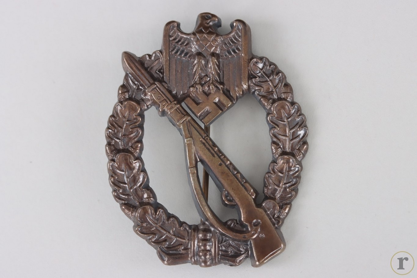 #75-1548 – Infantry Assault Badge in Bronze ‘S&H’