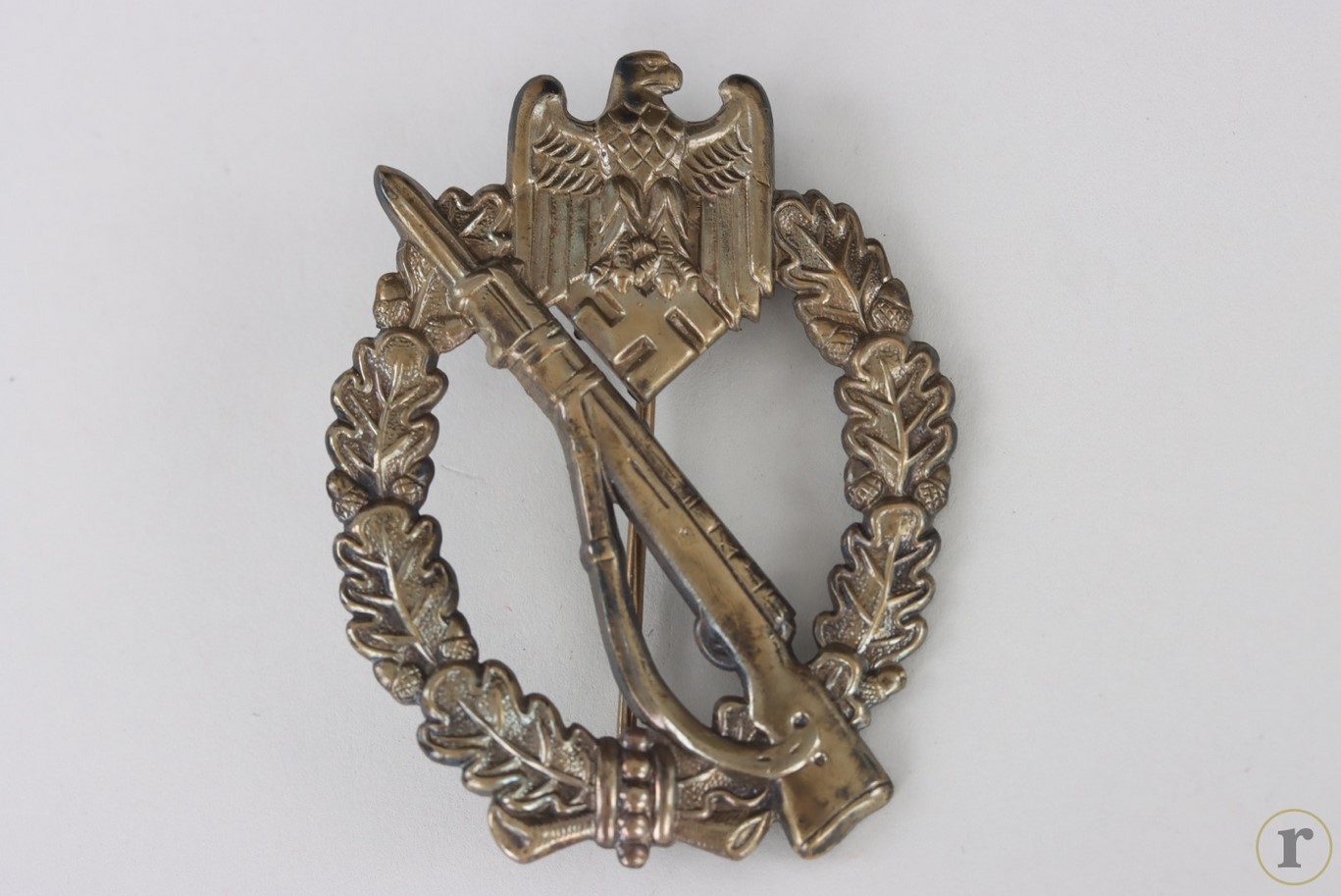 #75-1549 – Infantry Assault Badge in Bronze ‘Schickle’