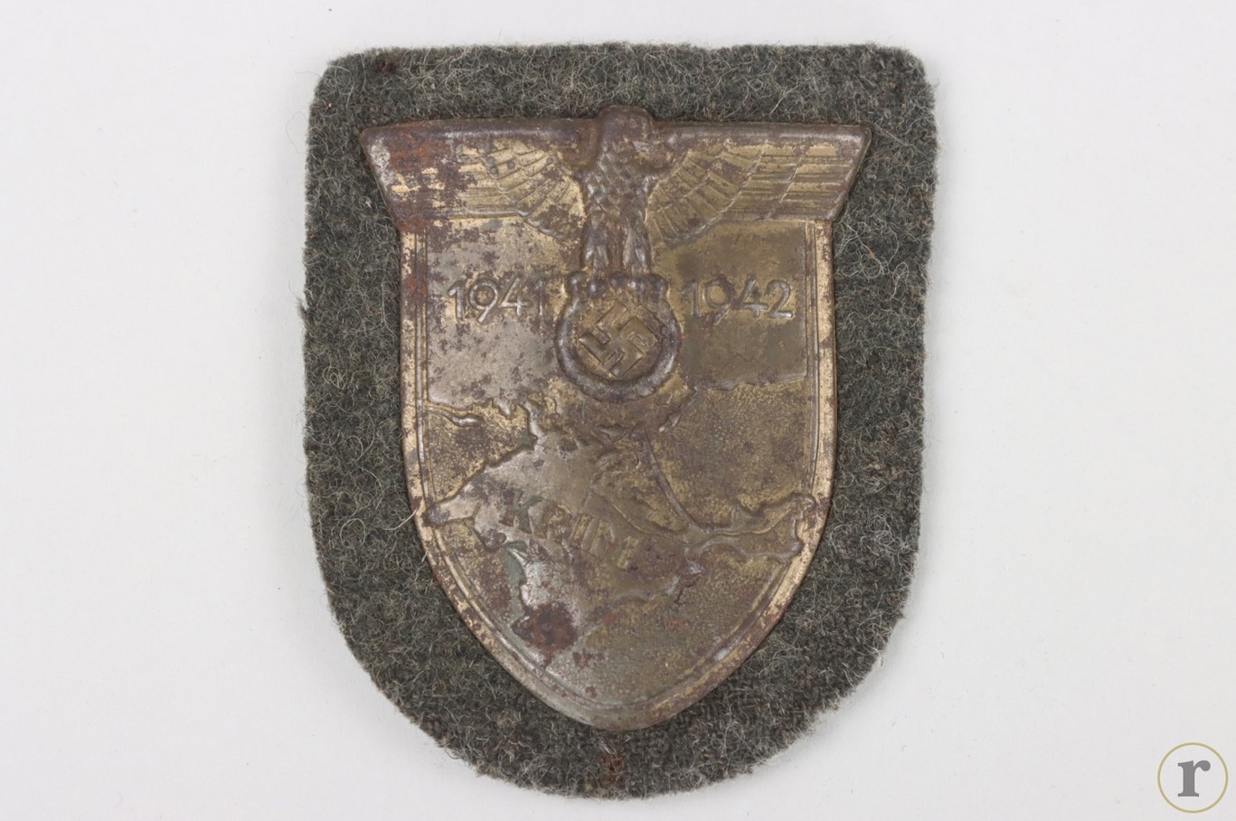 #75-1627 – Army Krim campaign shield, « uniform removed »