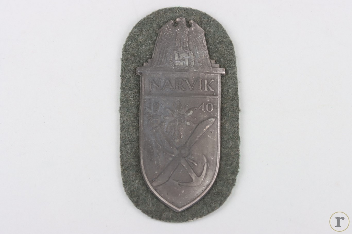 #75-1632 – Heer Narvik Shield