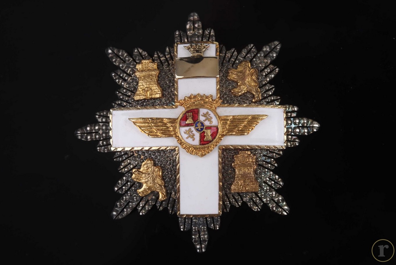 #75-1843 – Spanish Order of Aeronautical Merit, Grand Cross – White Decoration