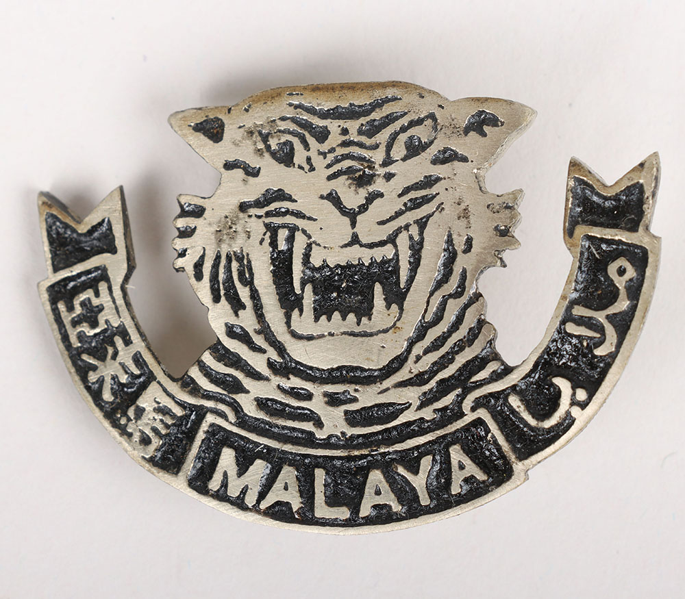 #171 – WW2 Malayan Peoples Anti-Japanese Army Cap Badge