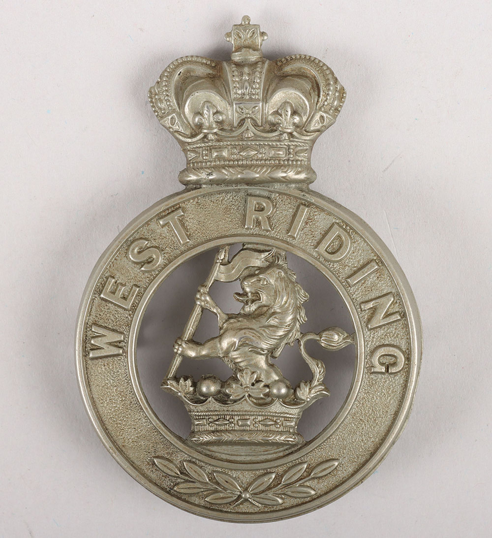 #201 – Victorian Volunteer / Militia Battalion West Riding Regiment (Duke of Wellingtons) Other Ranks Glengarry Badge