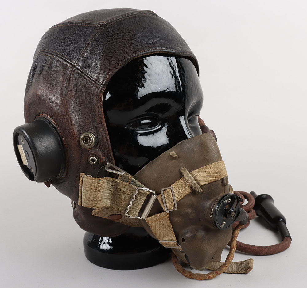 #386 – WW2 Royal Air Force C-Type Flying Helmet Set