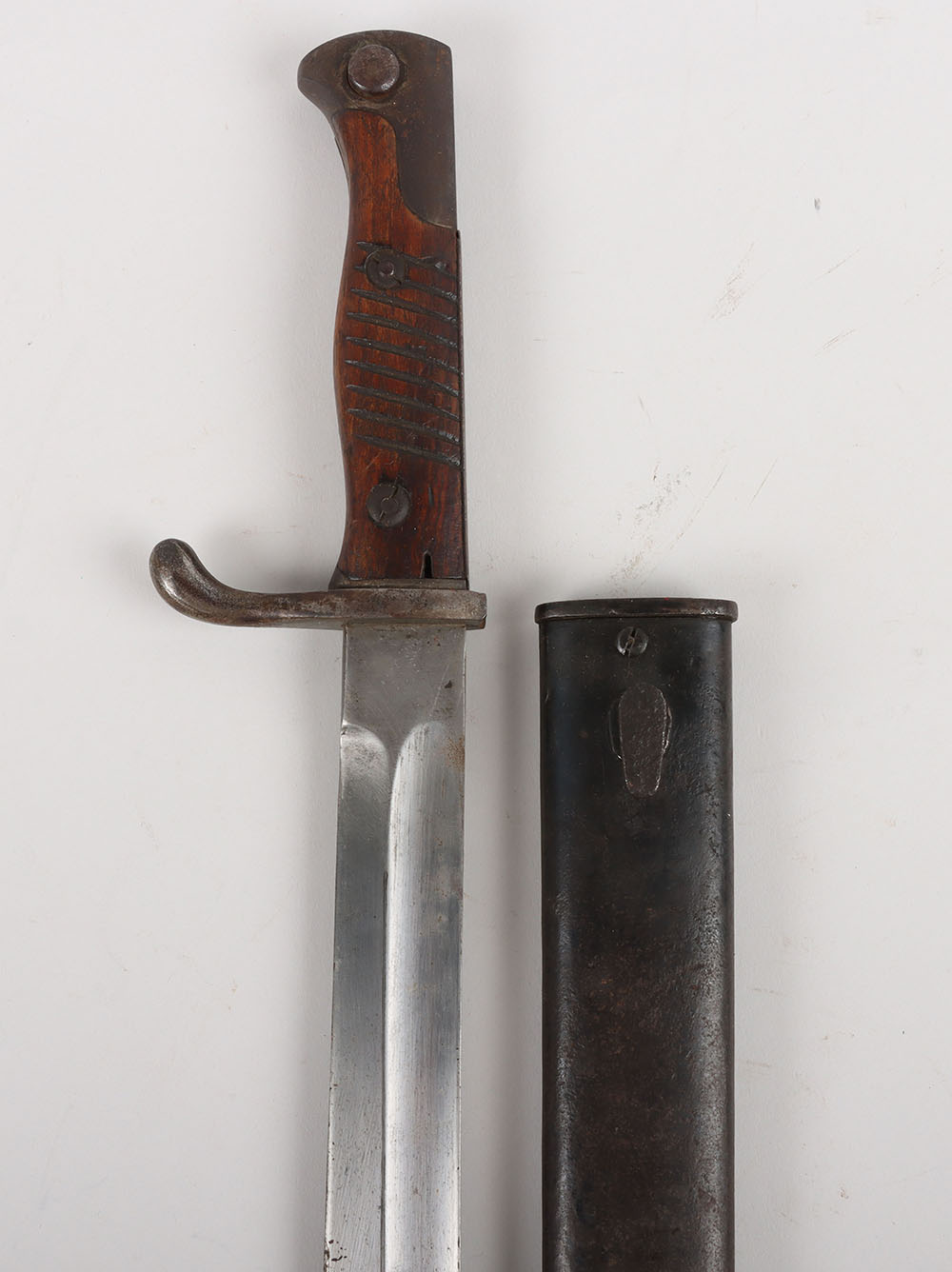 #587 – Imperial German M98/05 Butcher Bayonet