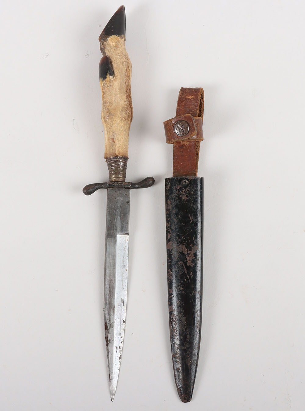 #593 – WW1 German Deer’s Hoof Fighting Knife