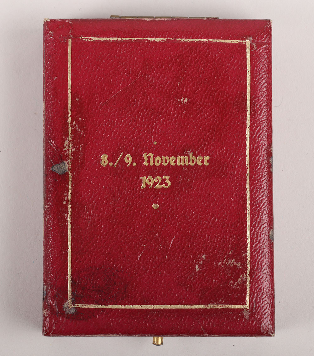 #653 – Award Case for the Third Reich 8th / 9th November 1923 Blood Order