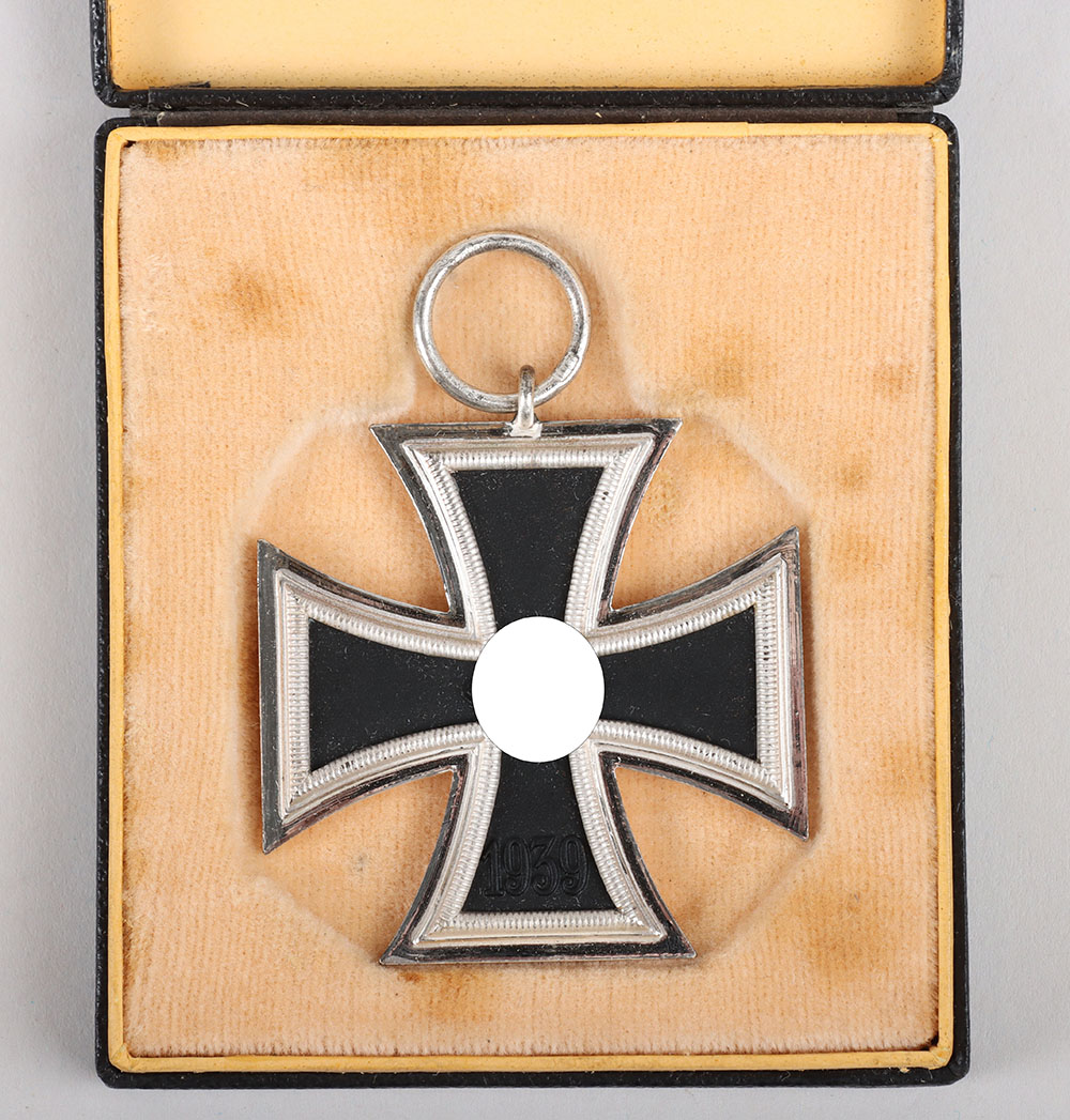 #660 – 1939 Iron Cross 2nd Class by Wilhelm Deumer ‘L/11’ with Original LDO Box