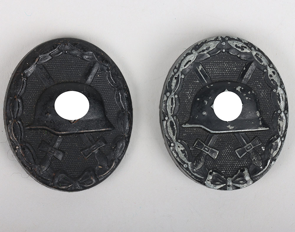 #709 – Set of Two Black Wound Badges by E. Schmidthaussler ‘ESP’