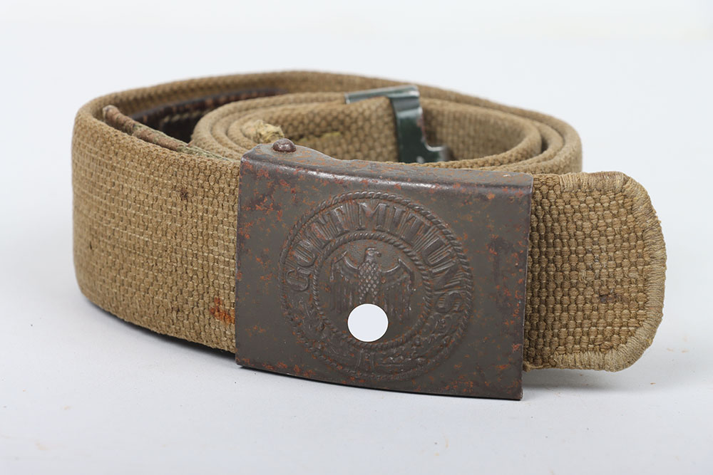 #833 – WW2 German Army (Heer) Afrikakorps Tropical Webbing Belt and Buckle