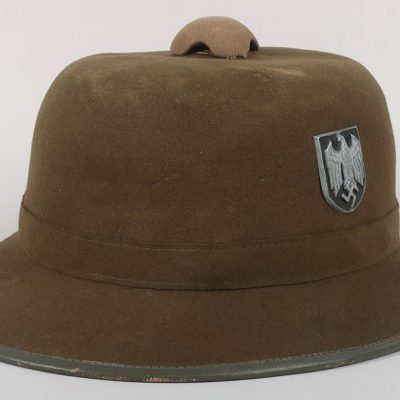 #487 – WW2 German Afrikakorps 2nd Pattern Pith (Sun) Helmet