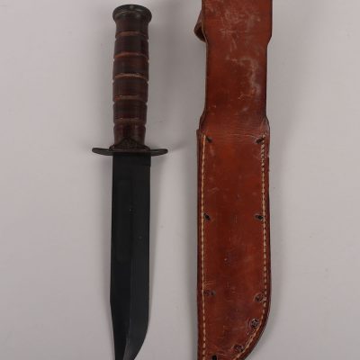 #682 – WW2 USMC Mk2 Fighting Knife by Camillus, NY