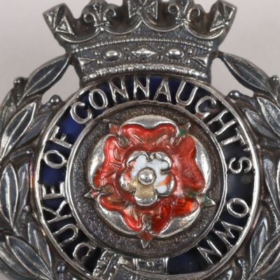 #80 – 6th Duke of Connaughts Own Hampshire Regiment Officers Cap Badge