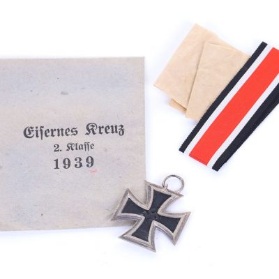 #165 – WW2 German 1939 Iron Cross 2nd Class by S Jablonski G.m.b.H