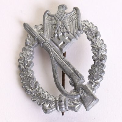 #208 – WW2 German Army / Waffen-SS Infantry Assault Badge in Silver, by Steinhauer & Lück