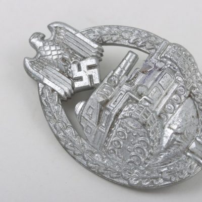 #79-1511 – Tank Assault Badge in Silver ‘Rettenmaier’