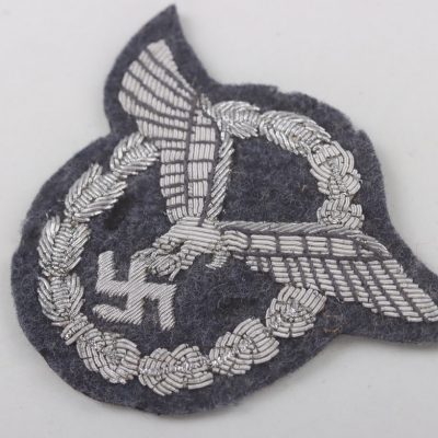 #79-1560 – Pilot’s Badge – cloth badge for Officers