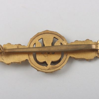 #79-1599 – Squadron Clasp for Bomber Pilots in Gold – Juncker