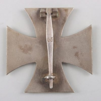 #79-1367 – 1939 Iron Cross 1st Class by Klein & Quenzer, ’64’ + case