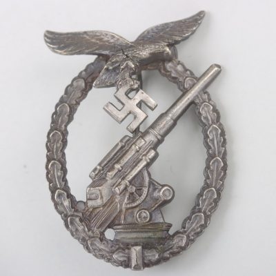 #79-1621 – Luftwaffe Flak Badge in case of issue – C.E.Juncker