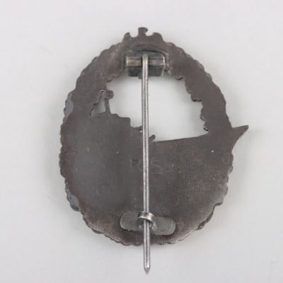 #79-1653 – Destroyer War Badge ‘RS’