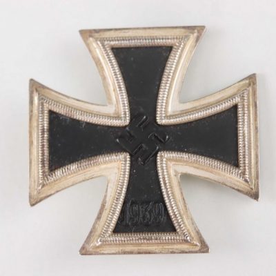 #79-1374 – 1939 Iron Cross 1st Class by Fritz Zimmermann ‘6.’ + case